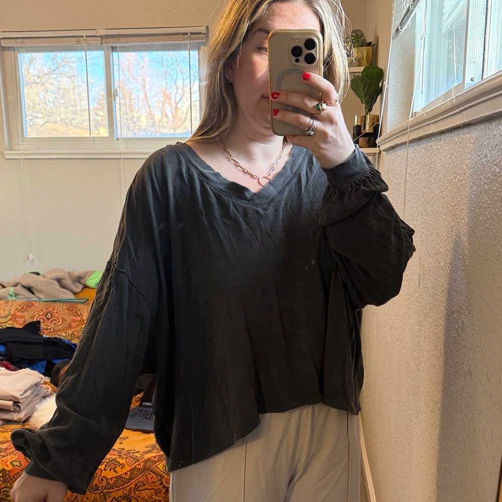 Free People We The Free Womens Black V-Neck Long Sleeve Top